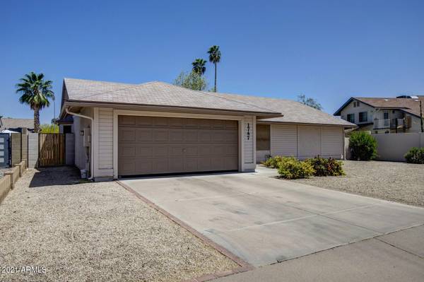 Mesa, AZ 85203,1747 N SPENCER --