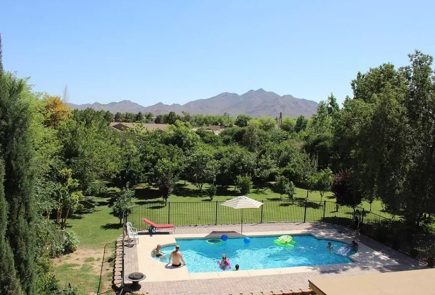 25313 S VALENCIA Avenue, Queen Creek, AZ 85142