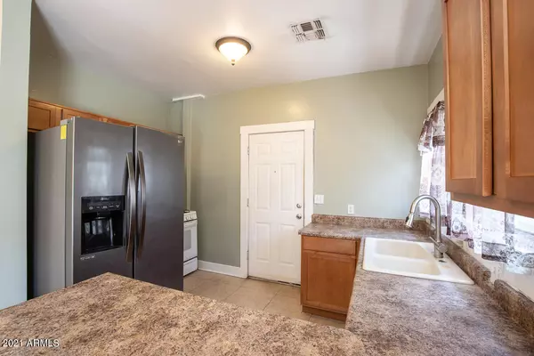 Phoenix, AZ 85007,137 N 11TH Avenue