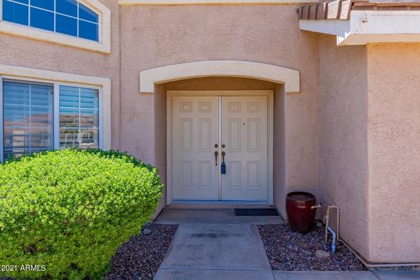 Gilbert, AZ 85233,961 W JUANITA Avenue