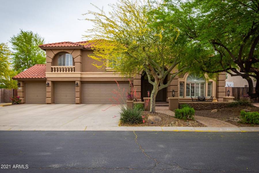 9515 W RUNNING DEER Trail, Peoria, AZ 85383