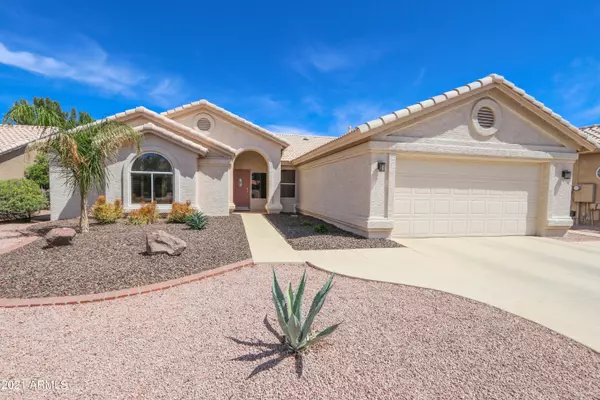 10302 E COOPERS HAWK Drive, Sun Lakes, AZ 85248