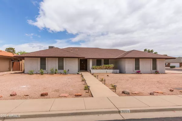 1653 N ROSE Circle, Mesa, AZ 85213