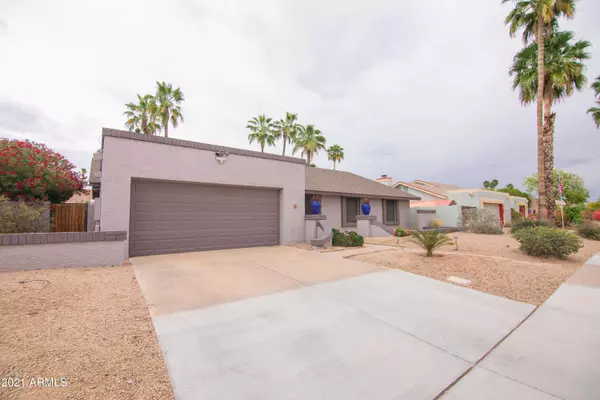 Chandler, AZ 85225,632 W BENTRUP Street