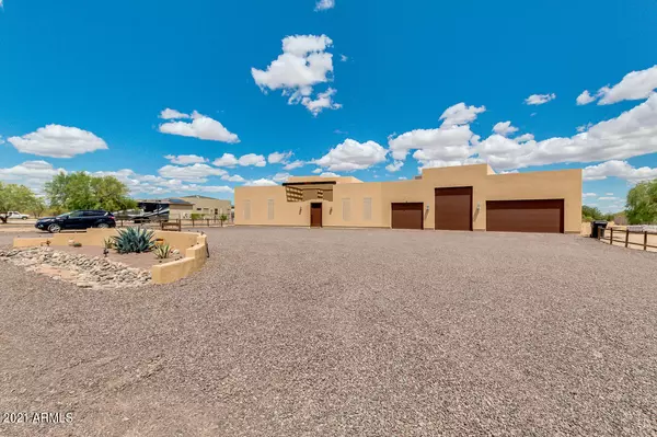 Wittmann, AZ 85361,28219 N 210TH Avenue