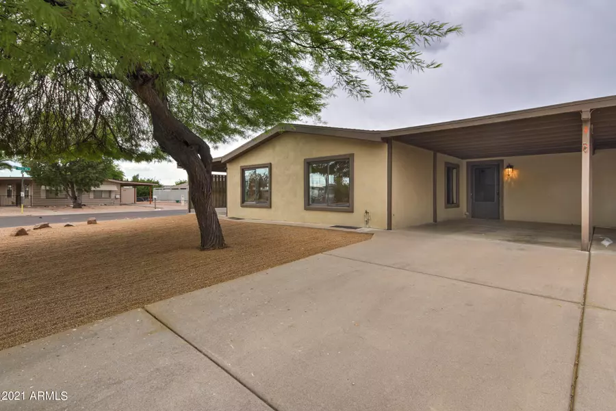 9650 E SUNLAND Avenue, Mesa, AZ 85208