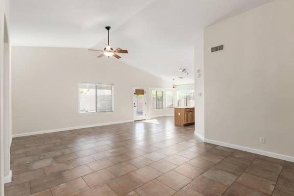 Maricopa, AZ 85139,45183 W RHEA Road