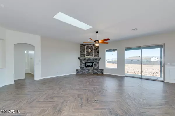 Wittmann, AZ 85361,24443 W HORNED OWL Trail