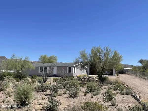 20310 E WAGON WHEEL Circle, Black Canyon City, AZ 85324