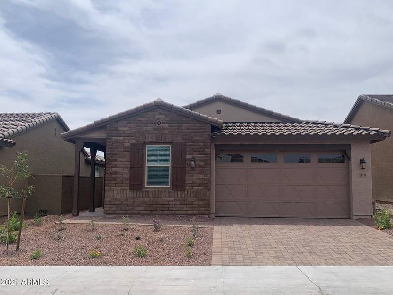 19877 W TURNEY Avenue, Litchfield Park, AZ 85340