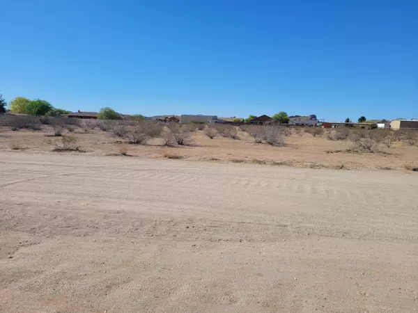 435 W Silverdale Road #-, San Tan Valley, AZ 85142