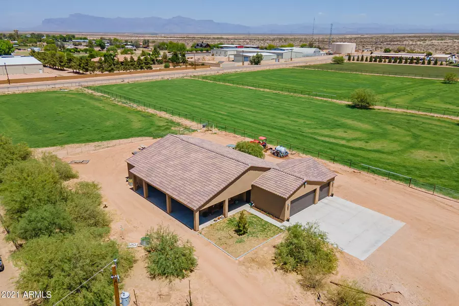 41231 N Jackrabbit Road, San Tan Valley, AZ 85140