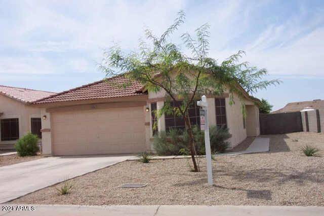 925 E NARDINI Street, San Tan Valley, AZ 85140