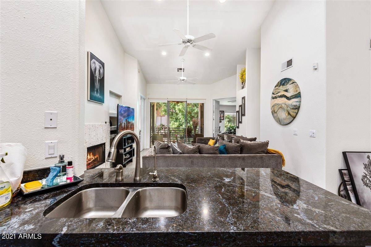 Scottsdale, AZ 85251,7520 E EARLL Drive #46