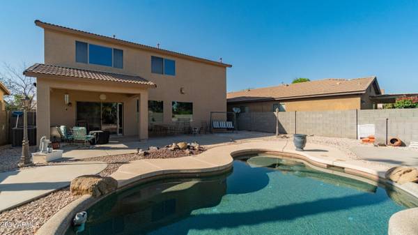 Tolleson, AZ 85353,9707 W HORSE THIEF Pass