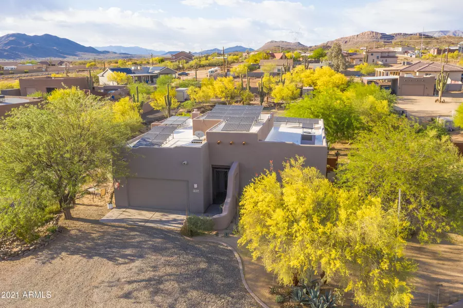 39584 N 10TH Street, Phoenix, AZ 85086
