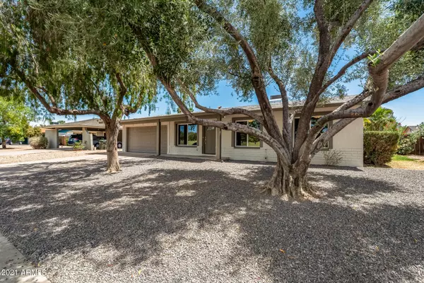 Phoenix, AZ 85053,3821 W GELDING Drive