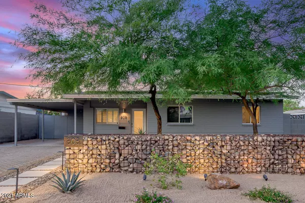 808 W INDIANOLA Avenue, Phoenix, AZ 85013