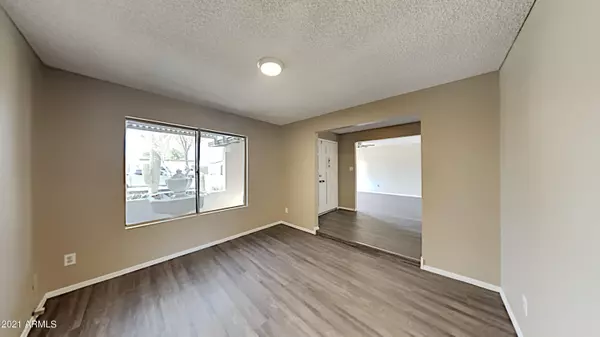 Glendale, AZ 85302,4846 W COCHISE Drive