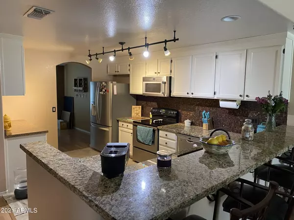 Peoria, AZ 85345,7827 W YUCCA Street