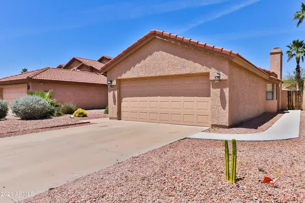 Phoenix, AZ 85044,3822 E South Fork Drive