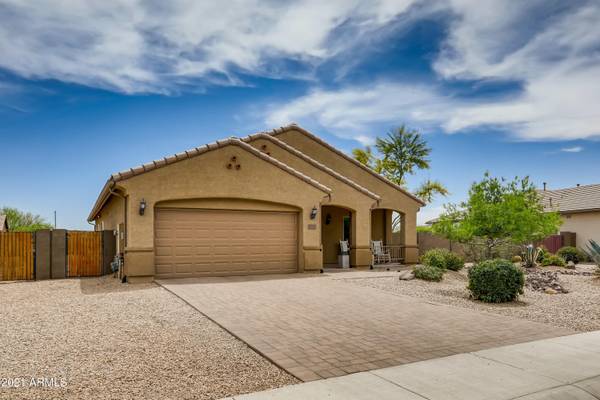 4721 W SAMPLES Lane, New River, AZ 85087