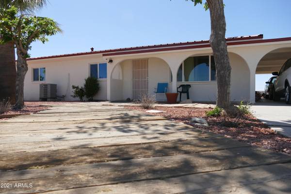 Aguila, AZ 85320,50027 N EAGLE Street