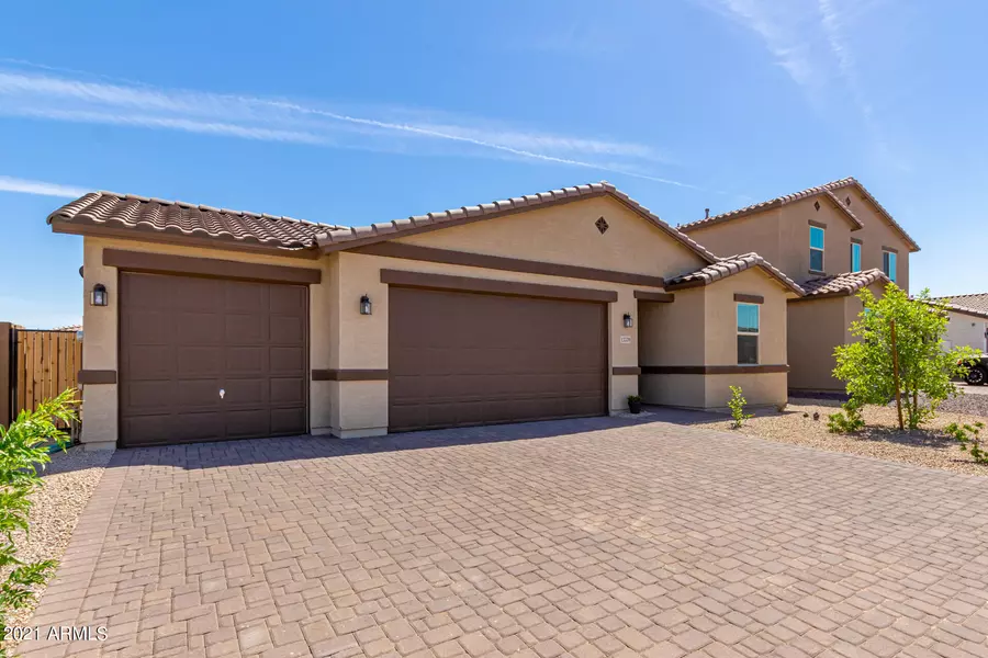 13339 W BRILES Road, Peoria, AZ 85383