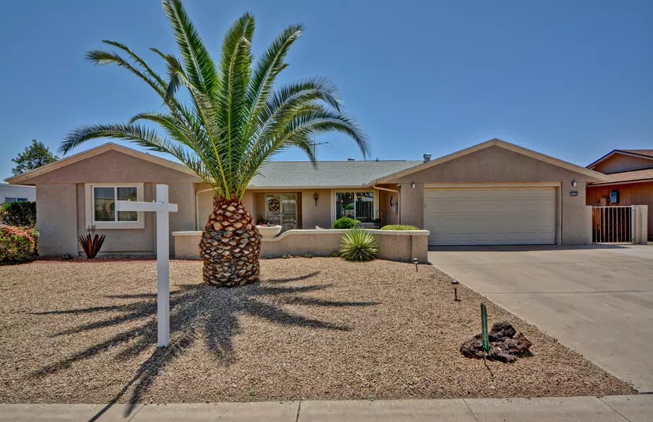 10329 W GULF HILLS Drive, Sun City, AZ 85351