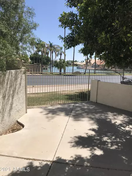 1113 W Sandy Banks --, Gilbert, AZ 85233