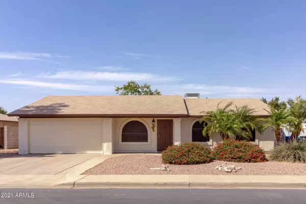 2862 E DOLPHIN Avenue, Mesa, AZ 85204