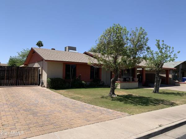 Mesa, AZ 85204,735 E Gable Avenue