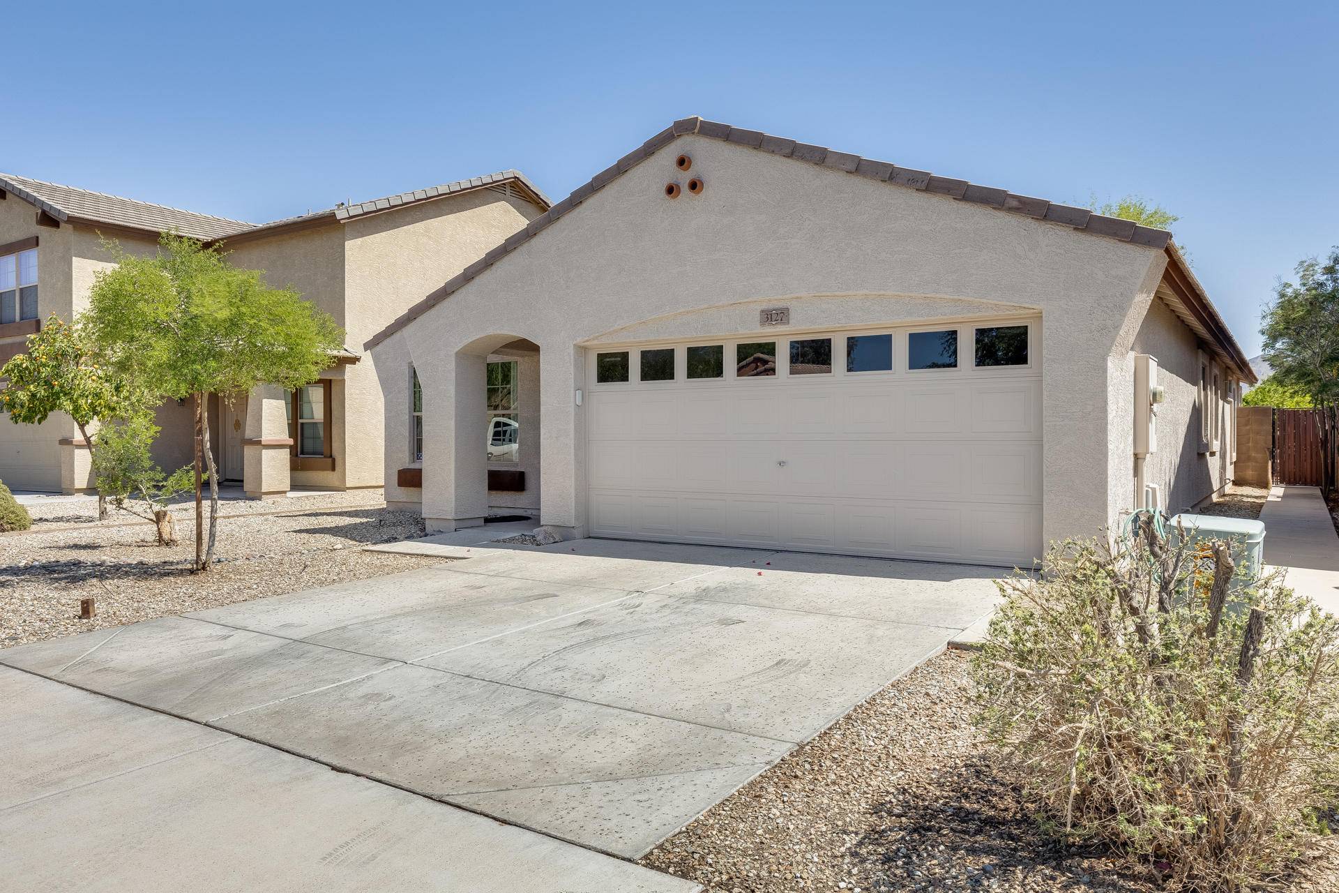 Phoenix, AZ 85041,3127 W ALTA VISTA Road