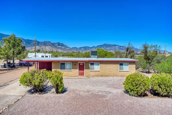 5056 S SANTA ELENA Avenue, Sierra Vista, AZ 85650