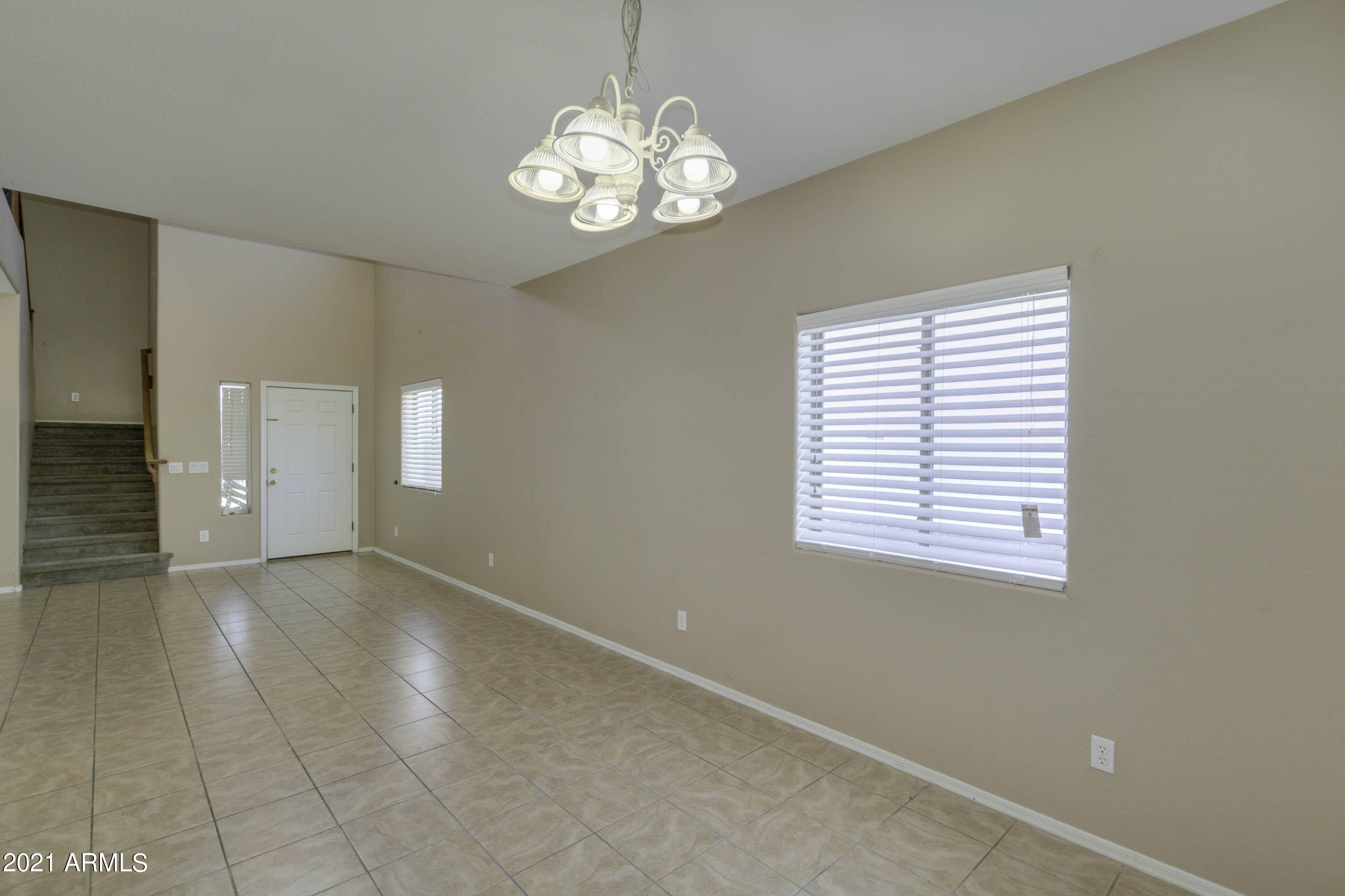 San Tan Valley, AZ 85140,1253 E TRELLIS Road