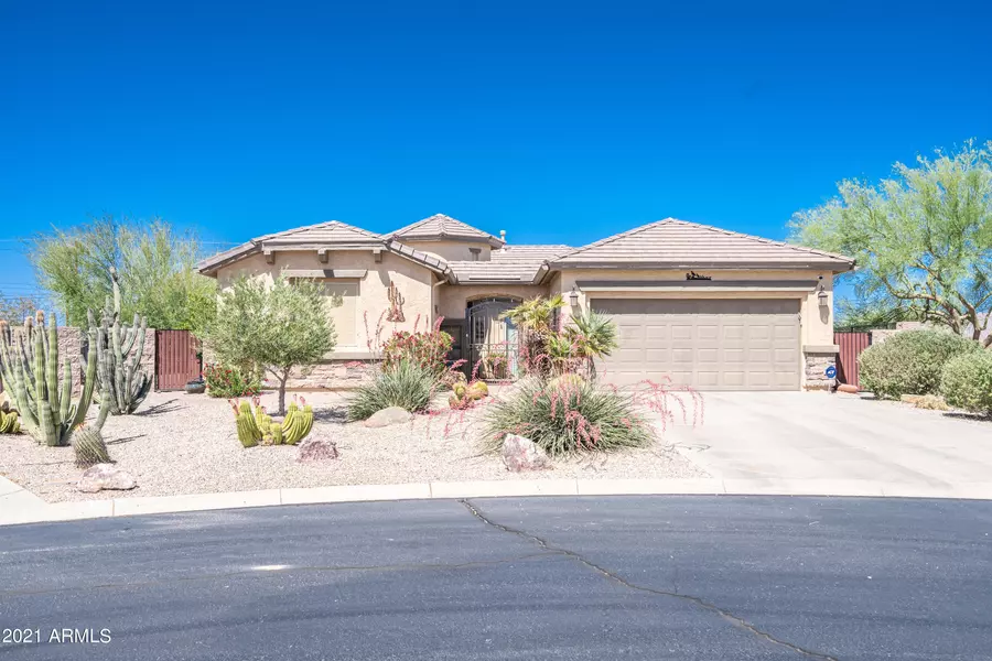 1197 W DESERT LILY Drive, San Tan Valley, AZ 85143