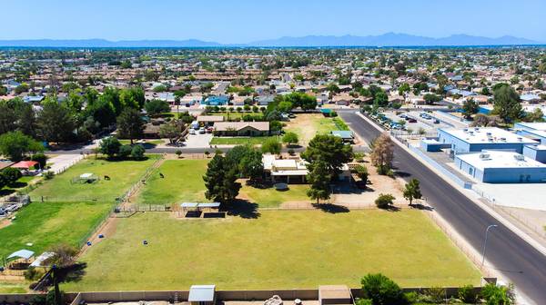 Glendale, AZ 85302,5240 W CINNABAR Avenue