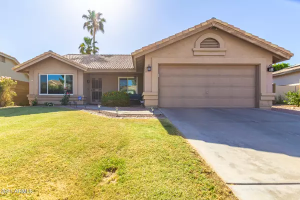 574 S Cheri Lynn Drive, Chandler, AZ 85225