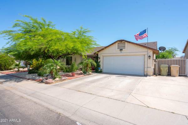 6933 W OCOTILLO Road, Glendale, AZ 85303