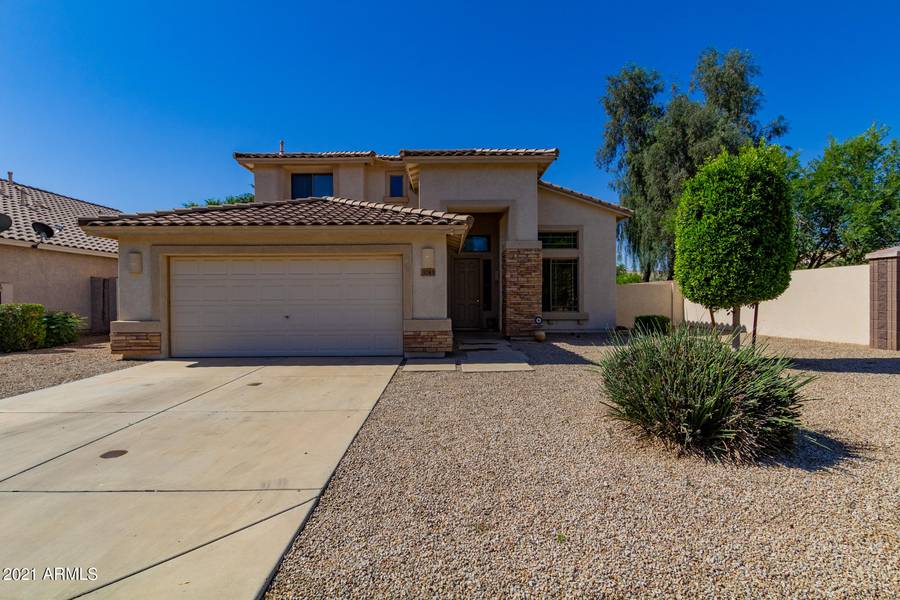 3243 E CANYON CREEK Drive, Gilbert, AZ 85295