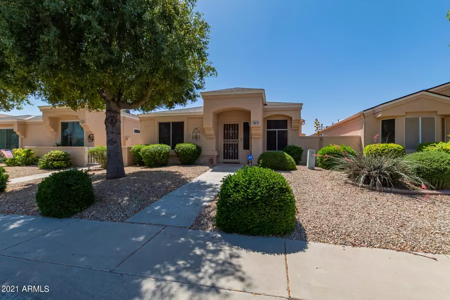 18634 N 136TH Drive, Sun City West, AZ 85375