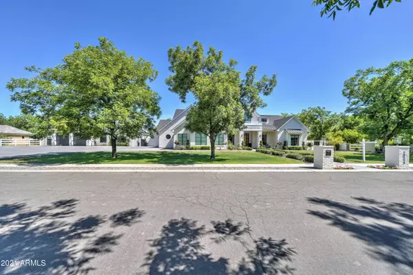 Queen Creek, AZ 85142,20324 E PECAN Lane