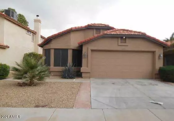 4539 E AMBERWOOD Drive, Phoenix, AZ 85048