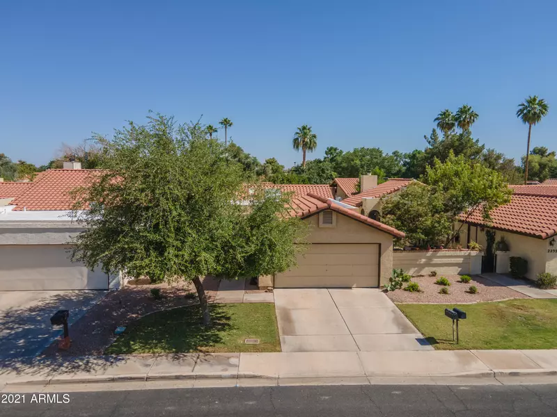 2226 E FAIRVIEW Avenue, Mesa, AZ 85204