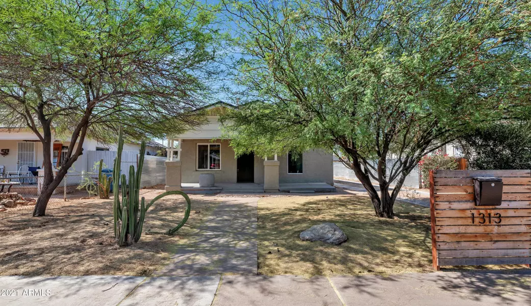 1313 E BRILL Street, Phoenix, AZ 85006