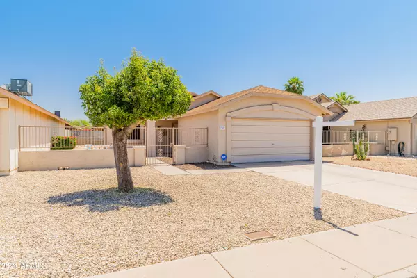 Glendale, AZ 85303,7327 N 69TH Drive