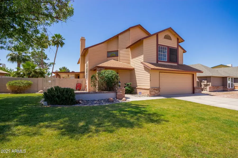 1113 W SHAWNEE Drive, Chandler, AZ 85224