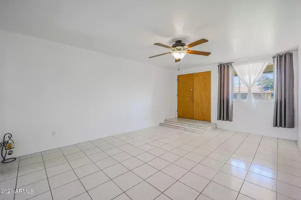 Phoenix, AZ 85037,9018 W HEATHERBRAE Drive