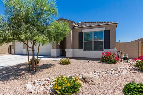 San Tan Valley, AZ 85143,598 W BELMONT RED Trail