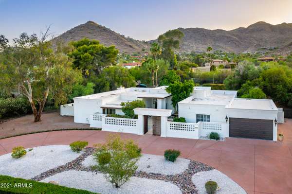 Paradise Valley, AZ 85253,7822 N RIDGEVIEW Drive